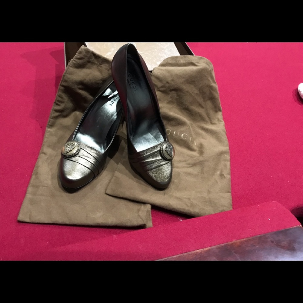 Gucci heel